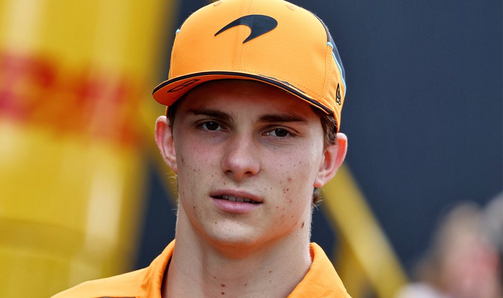 Oscar Piastri concerns fans with SICKNESS post before Baku