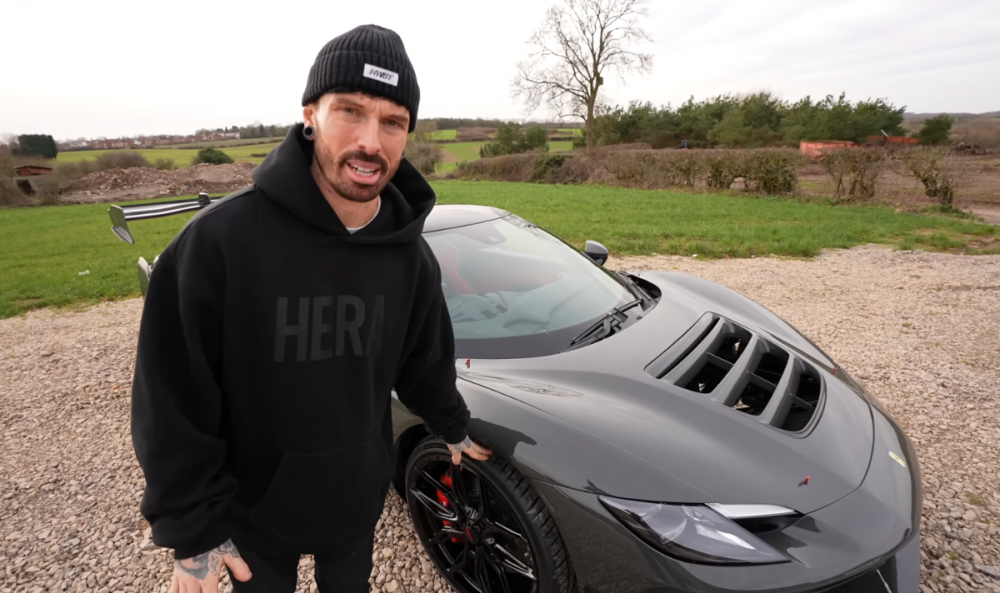 Mat Armstrong blocked by Ferrari while rebuilding crash-damaged 296 GTB