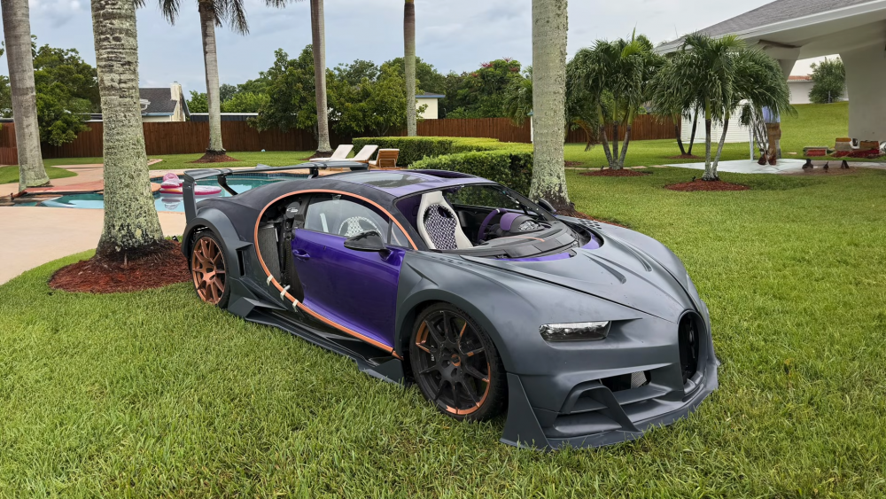 The Bugatti Chiron Pur Sport is being rebuilt. (Picture: YouTube/Mat Armstrong)